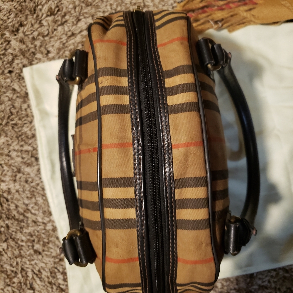 BURBERRY RARE Authentic Vintage Nova Check Limited Edition Boston Bag - Picture 5 of 9